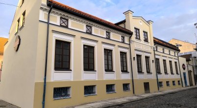 Skelbiamas papildomas paraiškų priėmimas pastatų fasadų sutvarkymo rėmimui 2026 metais